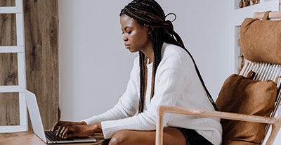 woman-entrepreneur-product-002